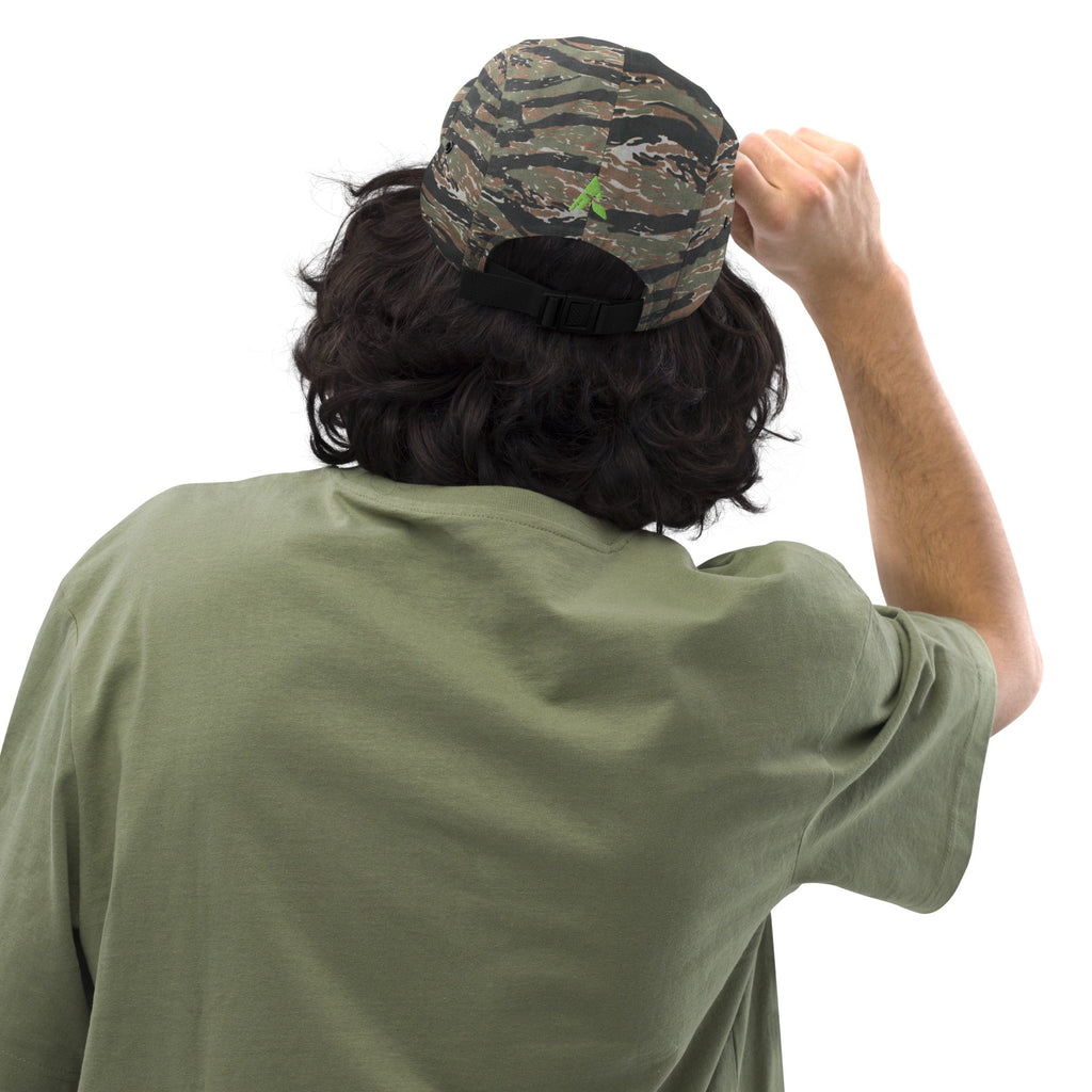 SahlessDoMore Five Panel Cap lightweight cotton low profile with metal eyelets and nylon strap closure
