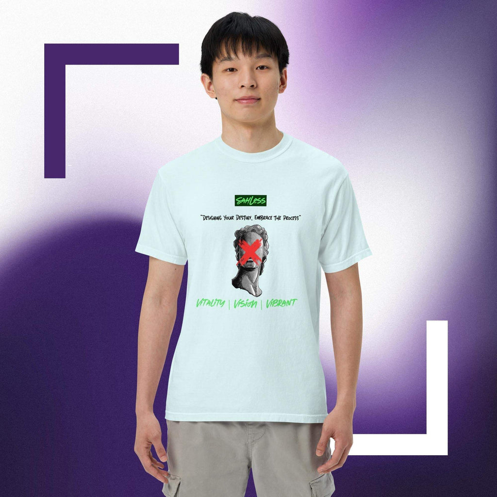 Unisex heavyweight garment-dyed T-shirt made of 100% ring-spun cotton.